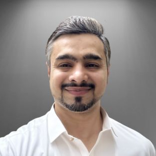 Muhammad Muzammil Rawjani Interview on TopDevelopers.co