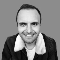 Review by Şahin Sezer  Dinçer